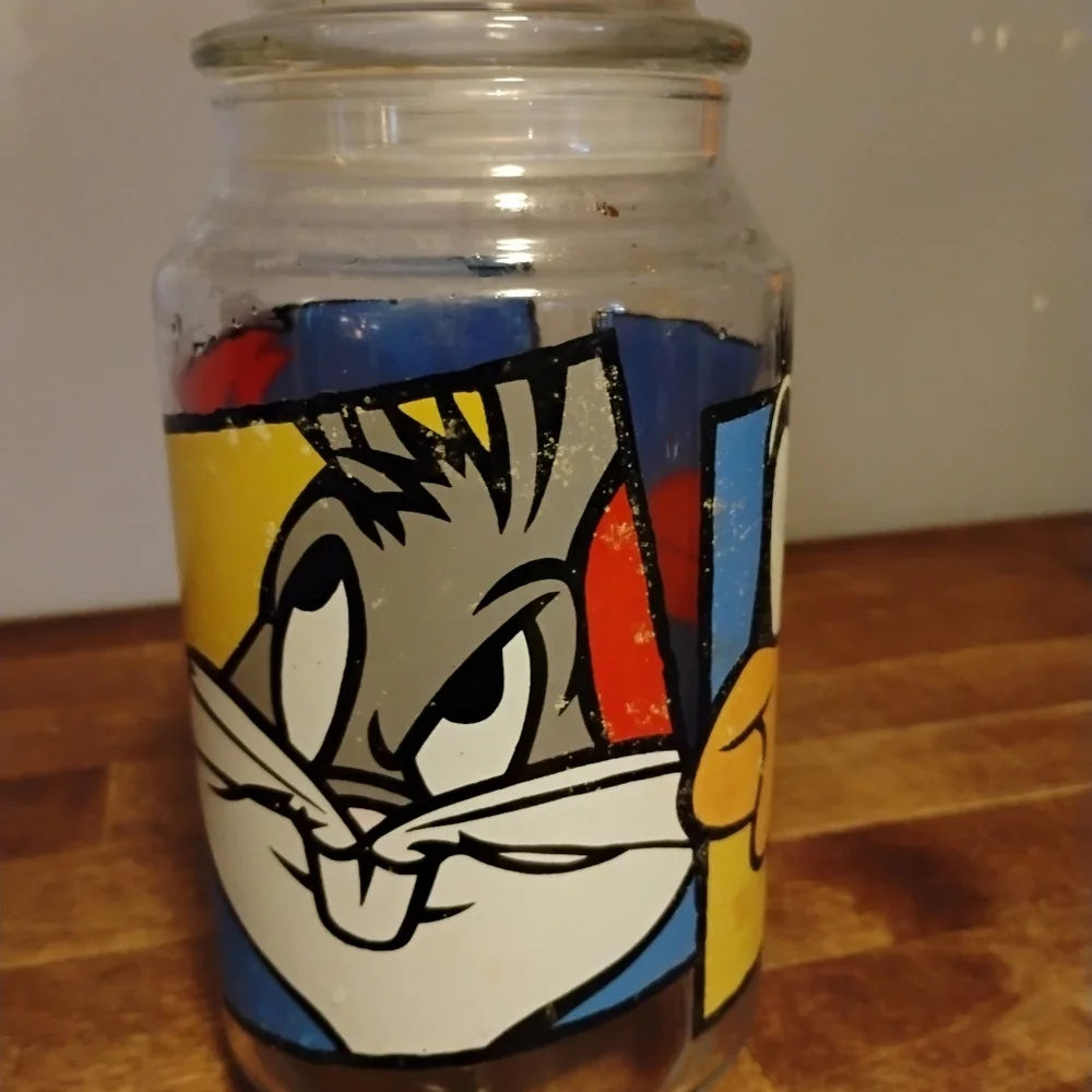 Anchor Hocking Vintage 90s Looney Tunes  Glass Jar with Lid